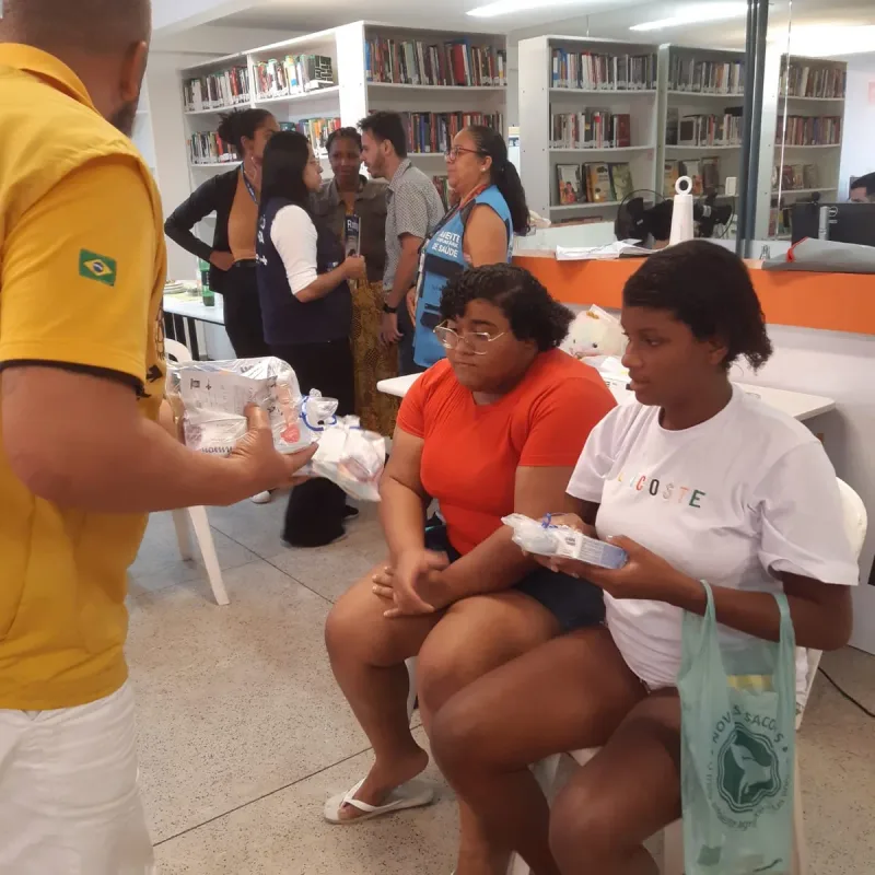 Rotariano entrega kits às gestantes no Agosto Dourado 2025
